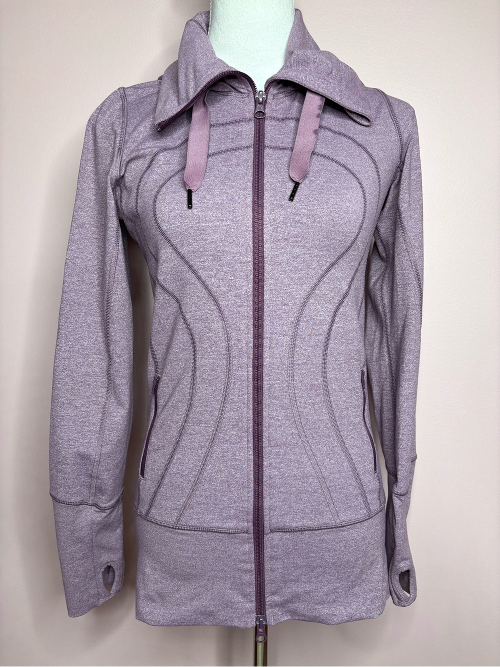 Lululemon light purple hooded zipper up jacket size 4